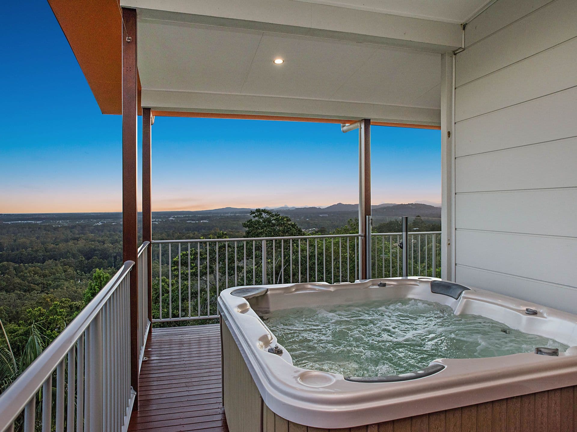 1/8 King Street, Buderim, QLD, 4556, Buderim - Thumbnail 2