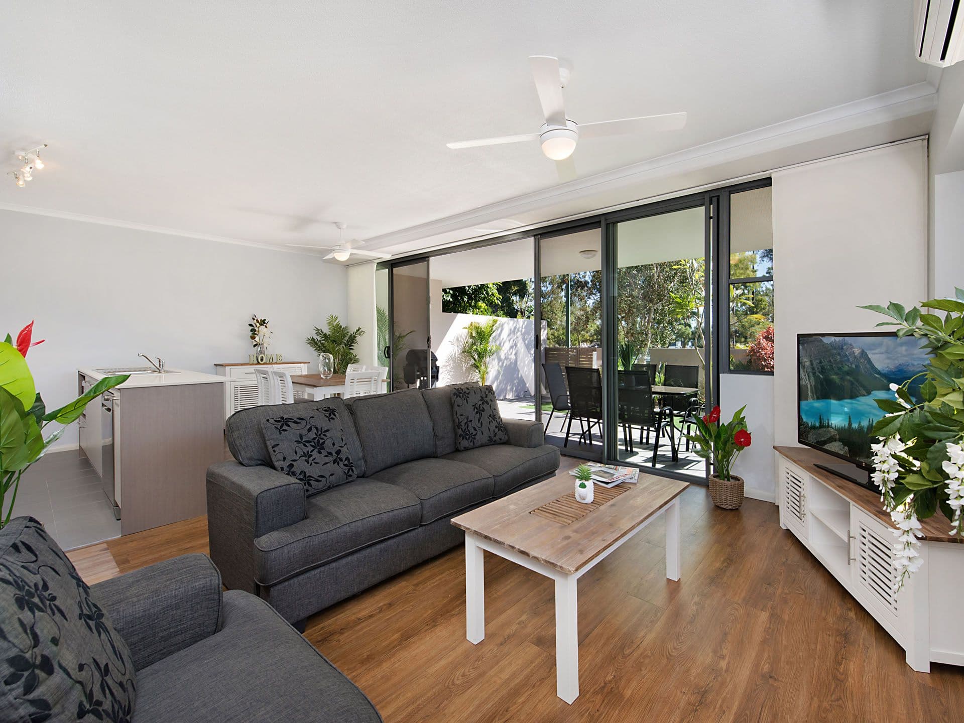 1/42  Pelican Waters Boulevard, Pelican Waters, QLD, 4551, Pelican Waters - Thumbnail 2