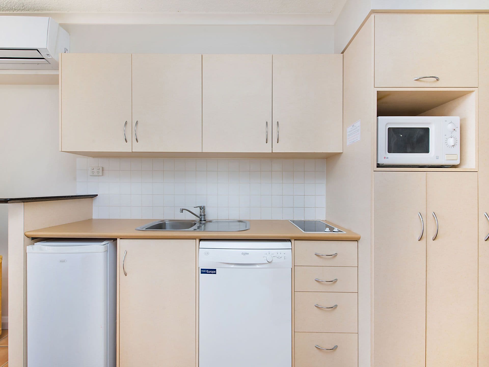 227/180 Alexandra Parade, Alexandra Headland, QLD, 4572, Alexandra Headland - Thumbnail 4