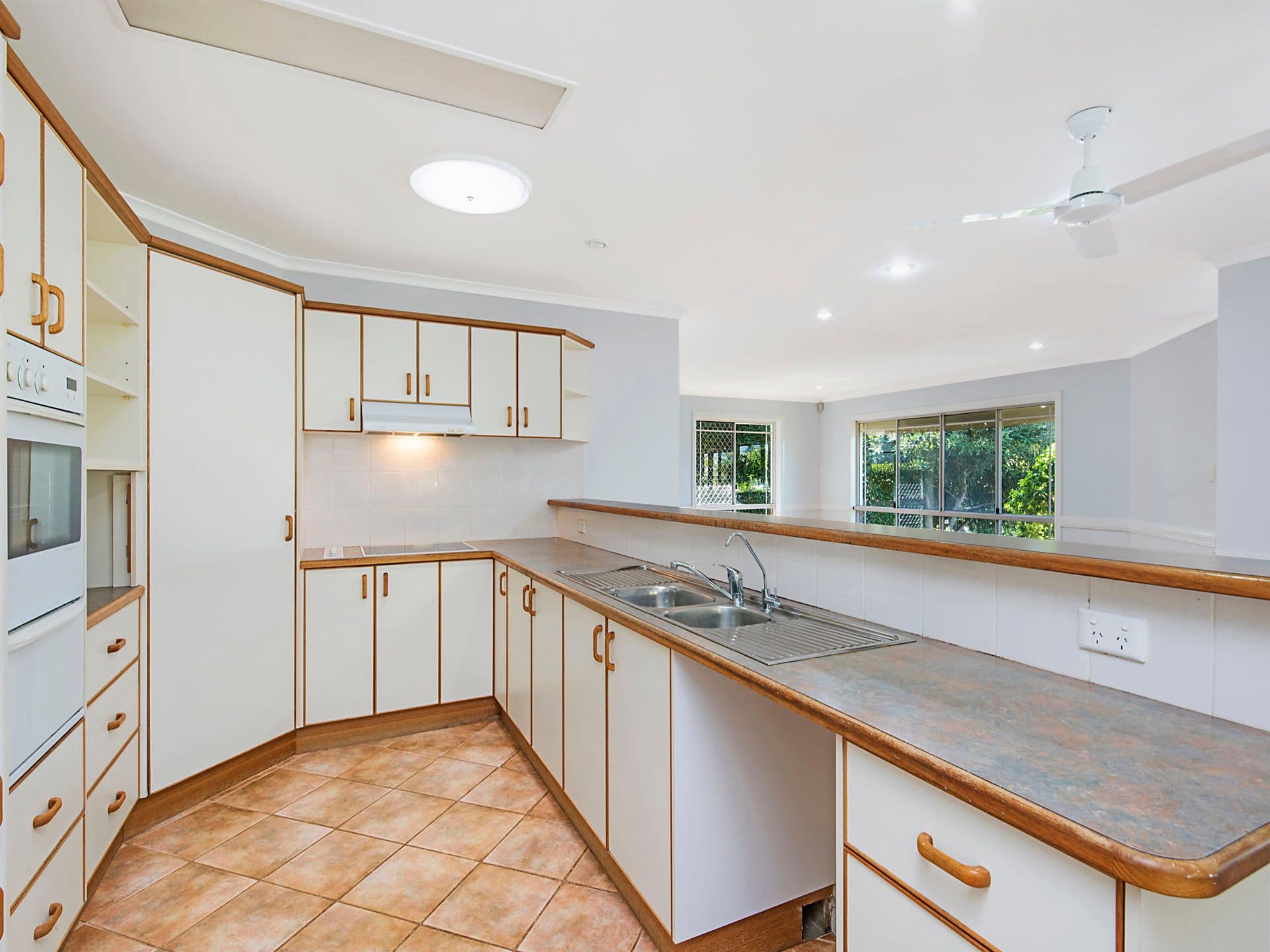 12 Bairnsdale Street West, Buderim, QLD, 4556, Buderim - Thumbnail 5