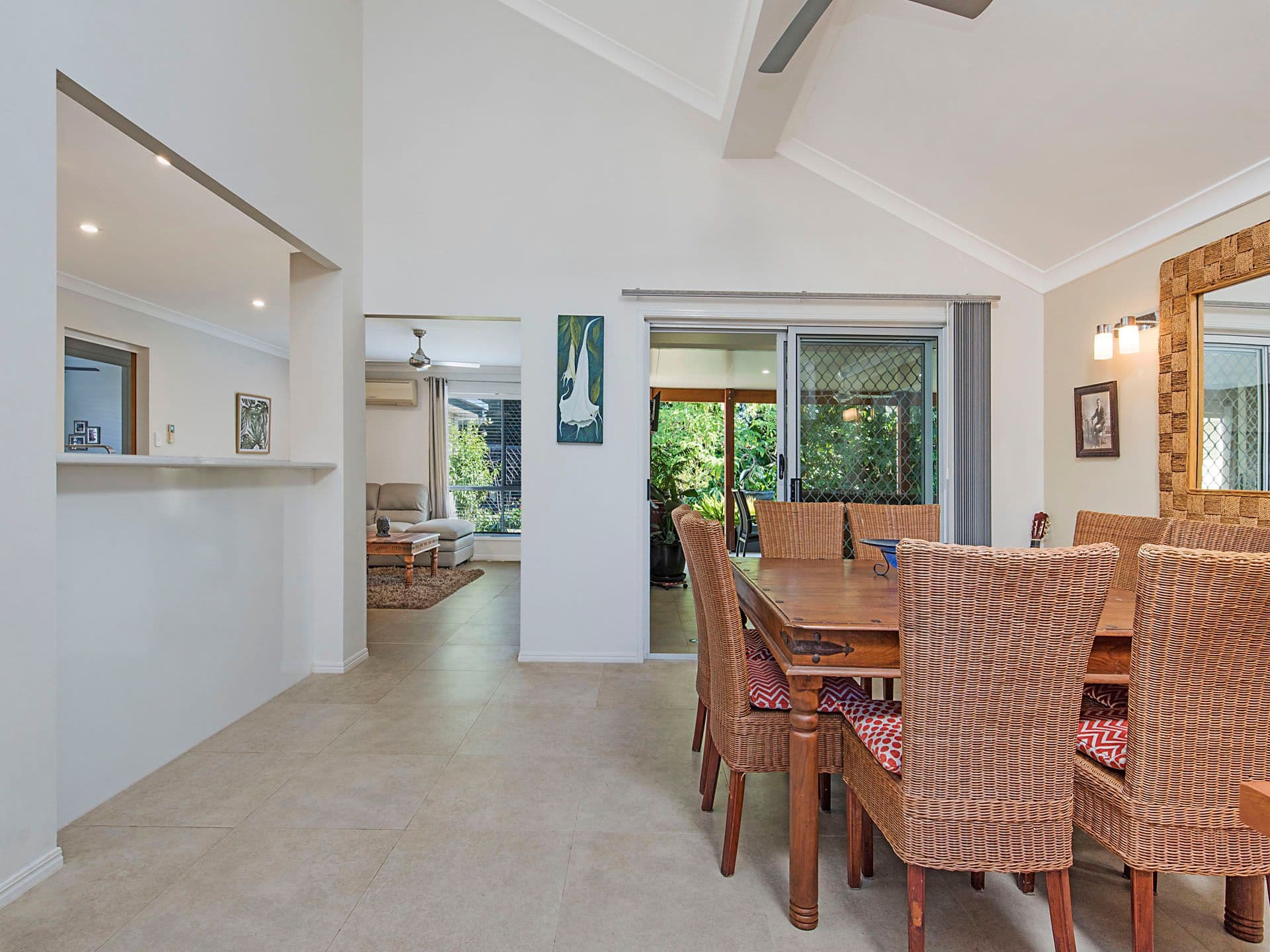 1/8 King Street, Buderim, QLD, 4556, Mountain Creek - Thumbnail 4