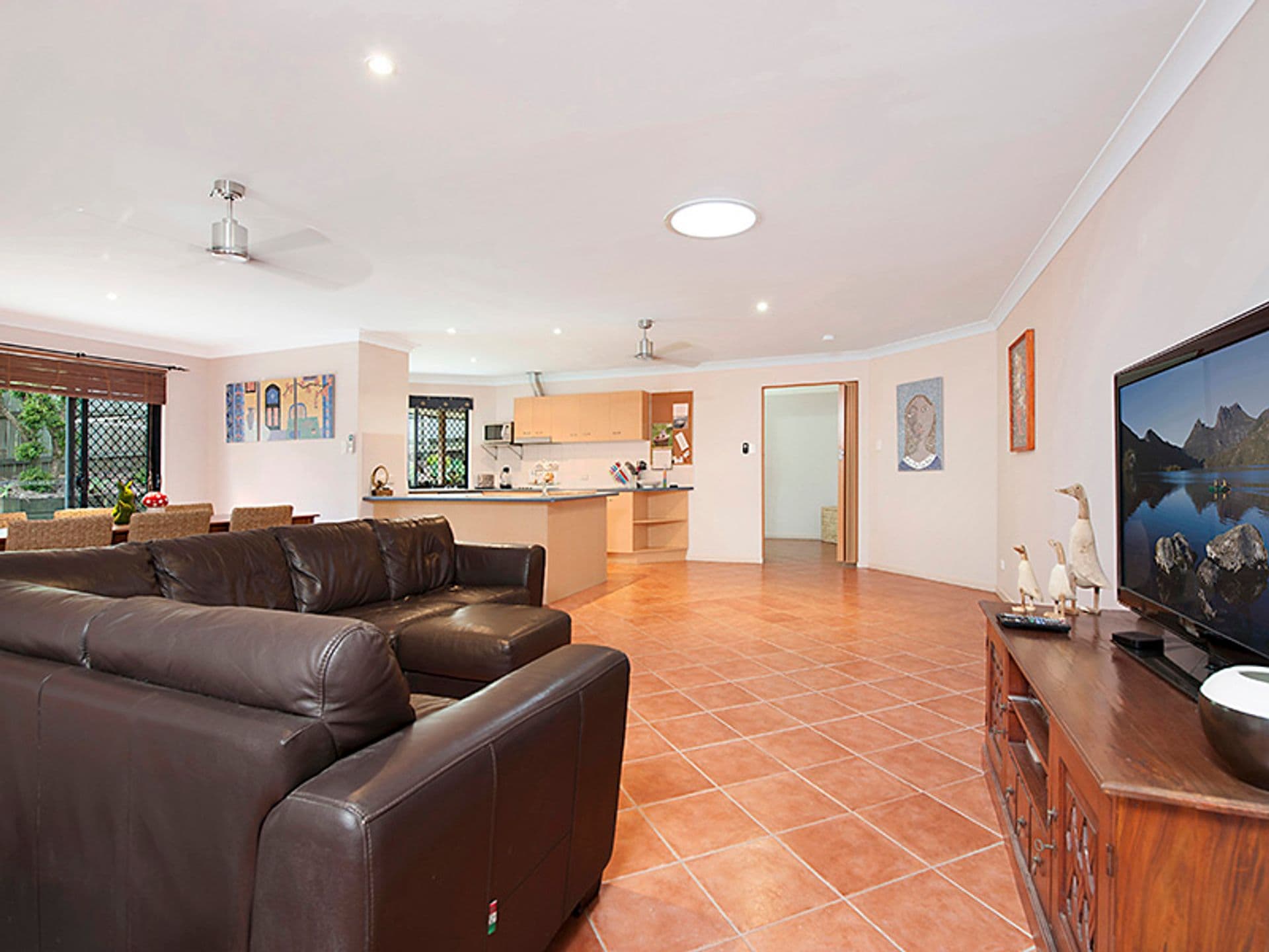 1/8 King Street, Buderim, QLD, 4556, Buderim - Thumbnail 2