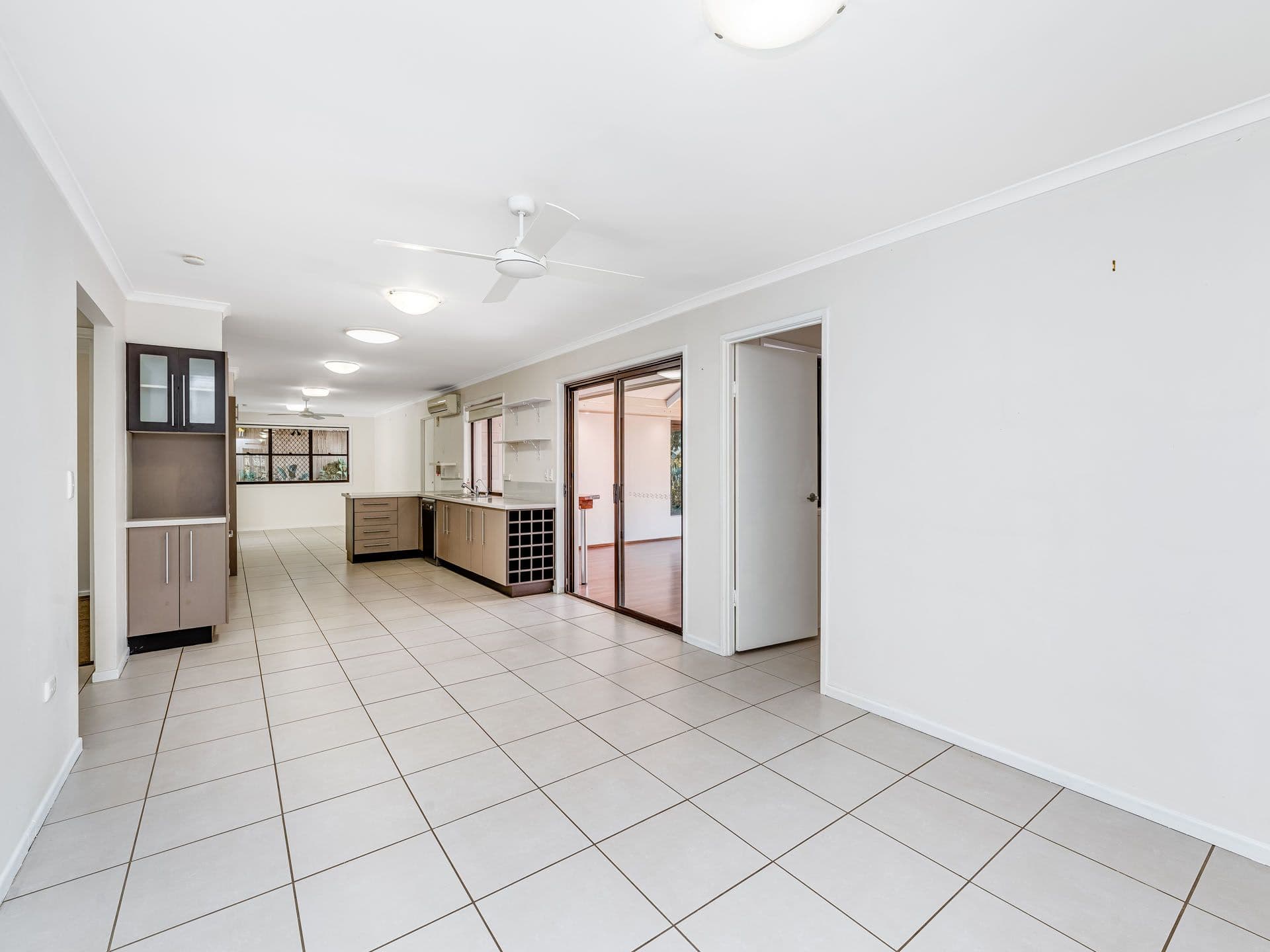 1/8 King Street, Buderim, QLD, 4556, Buderim - Thumbnail 7