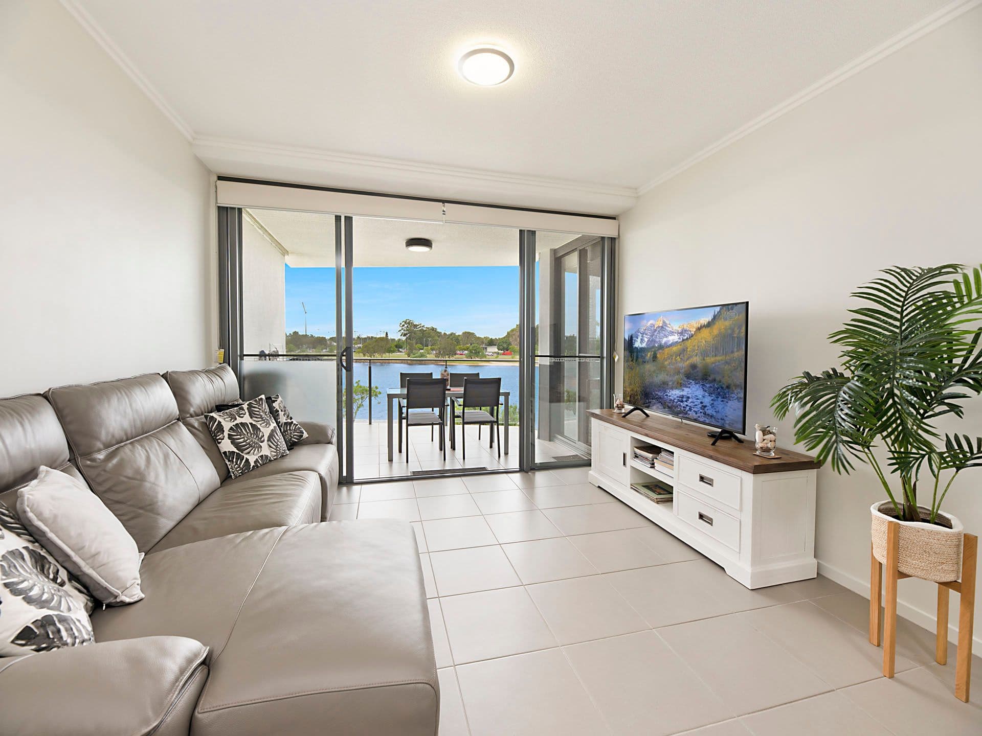 113/21 Innovation Parkway, Birtinya, QLD, 4575, Birtinya - Thumbnail 2