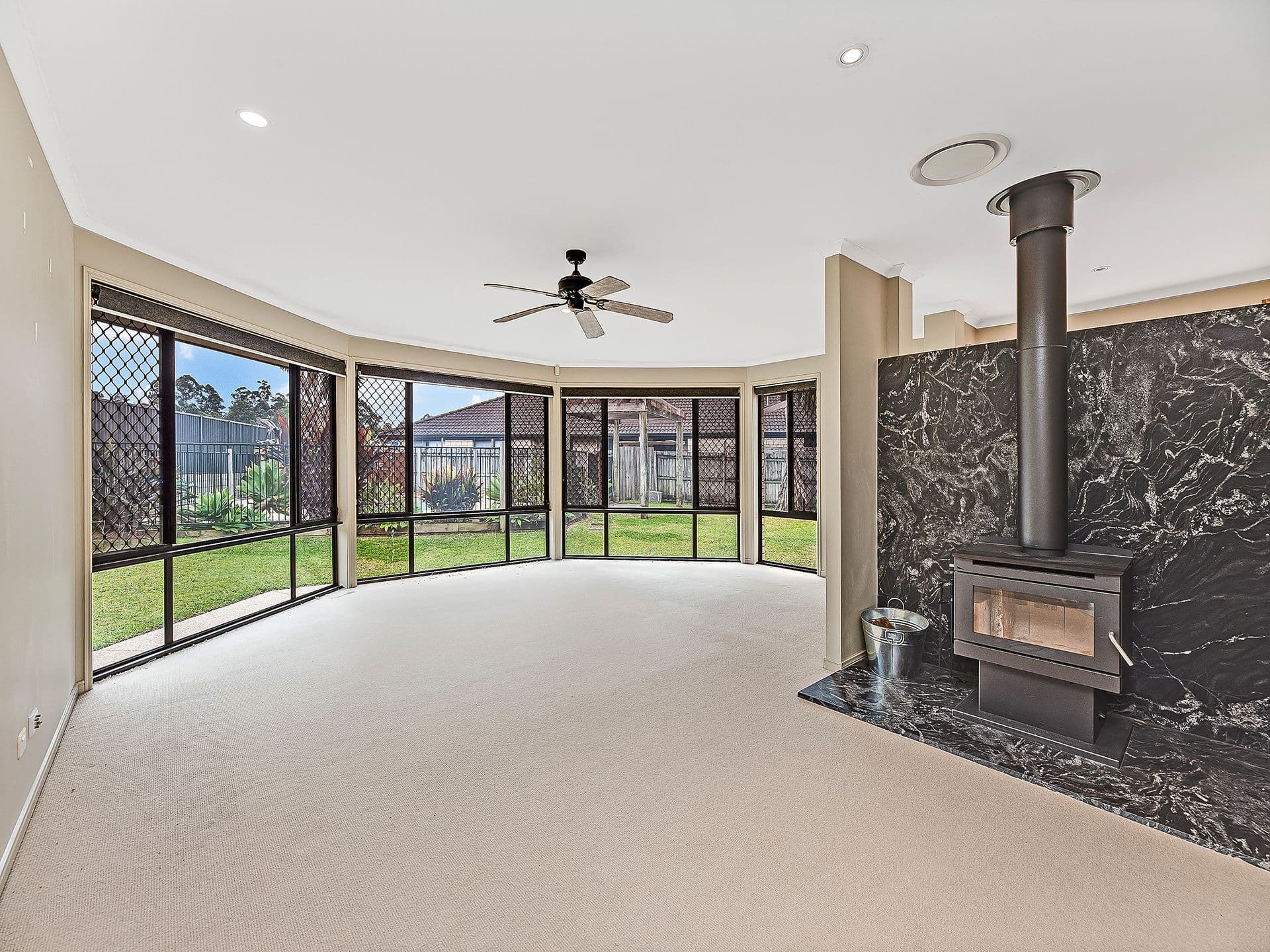 6 Oldham Court, Mooloolah Valley, QLD, 4553, Mooloolah Valley - Thumbnail 2