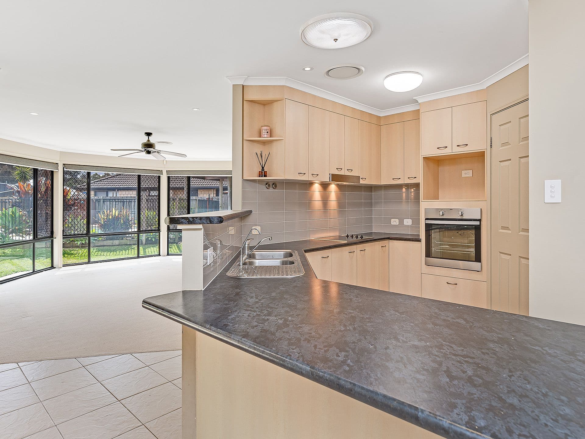 6 Oldham Court, Mooloolah Valley, QLD, 4553, Mooloolah Valley - Thumbnail 4