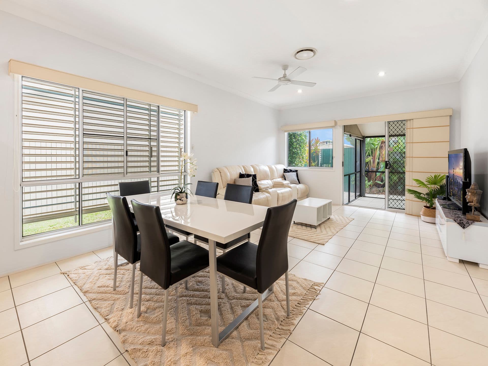 74/2 Grand Parade, Parrearra, QLD, 4575, Parrearra - Thumbnail 2