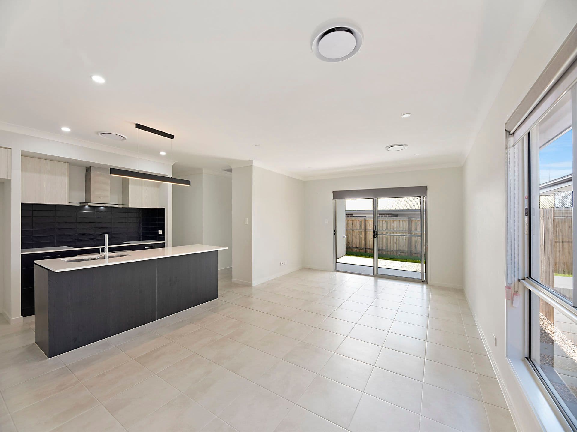 1/8 King Street, Buderim, QLD, 4556, Nirimba - Thumbnail 2