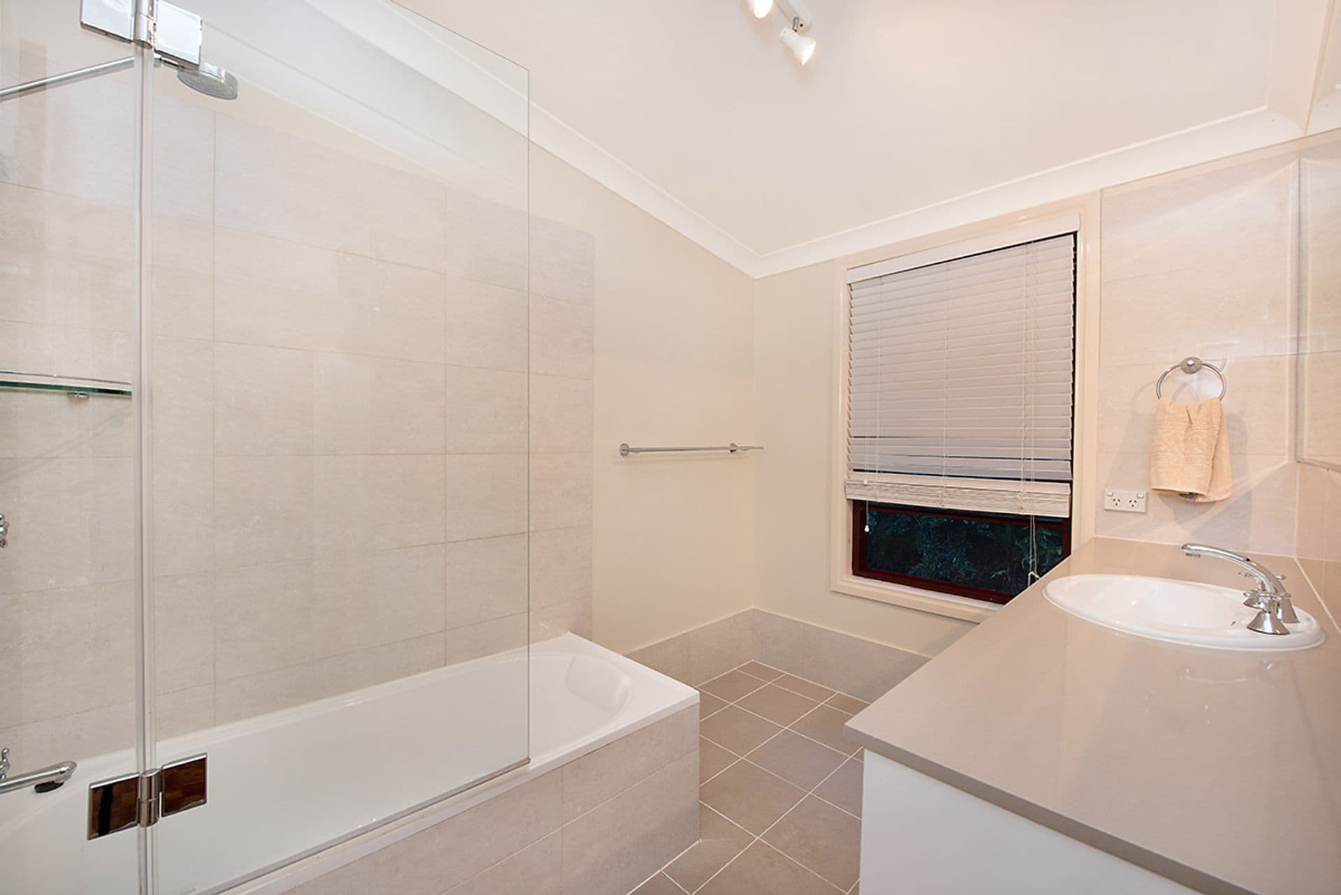 1/8 King Street, Buderim, QLD, 4556, Buderim - Thumbnail 8