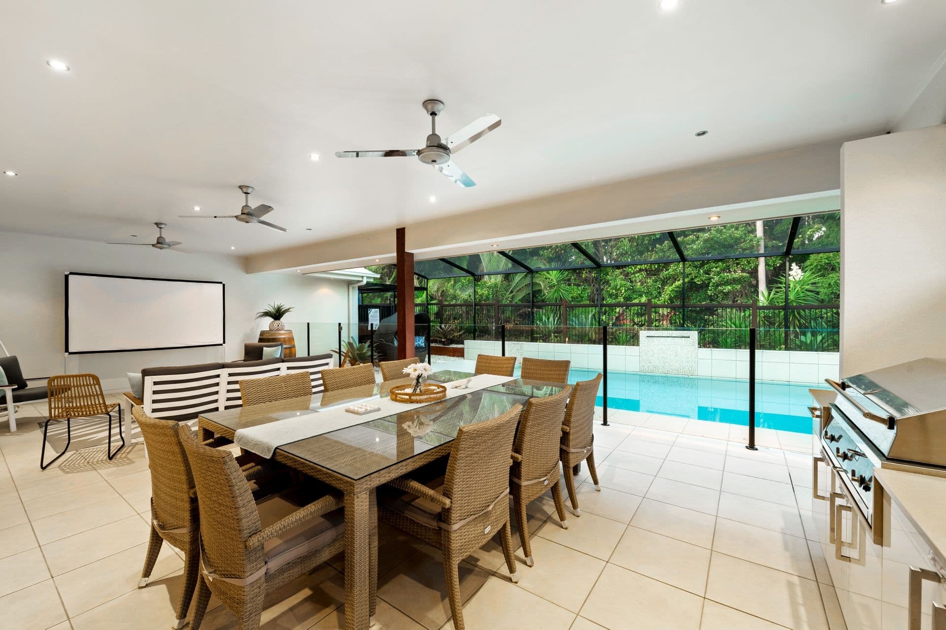 1/8 King Street, Buderim, QLD, 4556, Buderim - Thumbnail 3