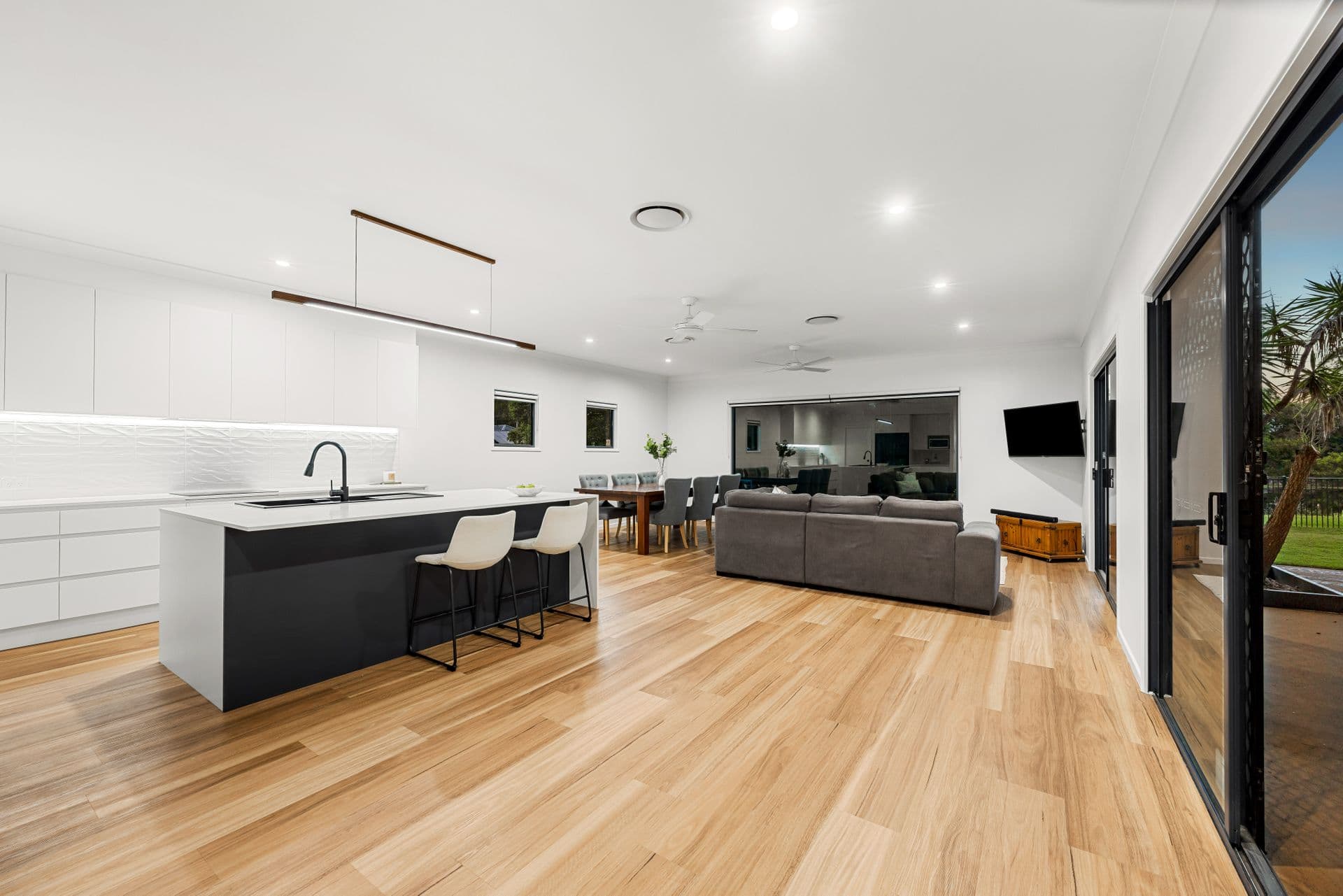 1/8 King Street, Buderim, QLD, 4556, Sippy Downs - Thumbnail 4