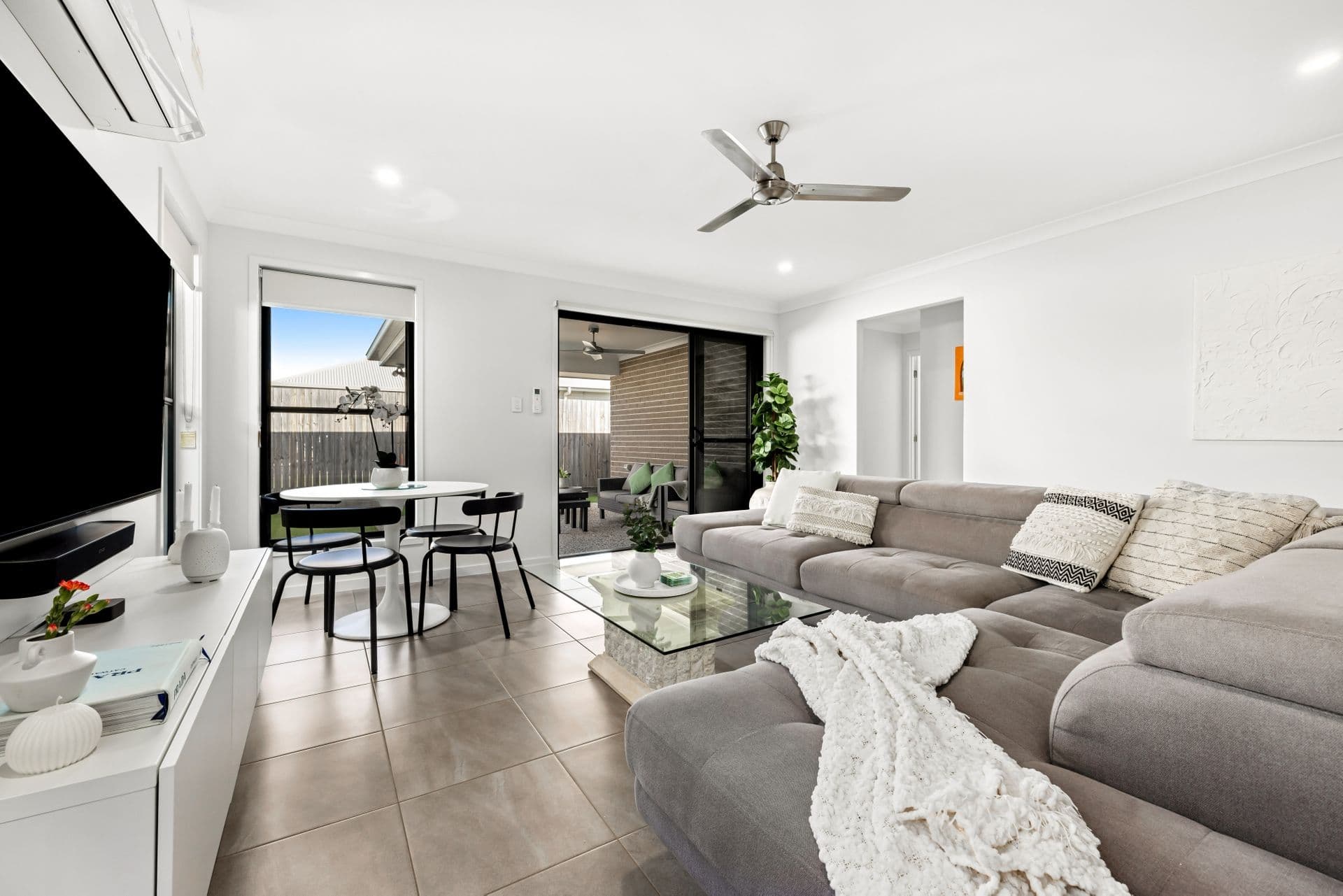 1/8 King Street, Buderim, QLD, 4556, Palmview - Thumbnail 2