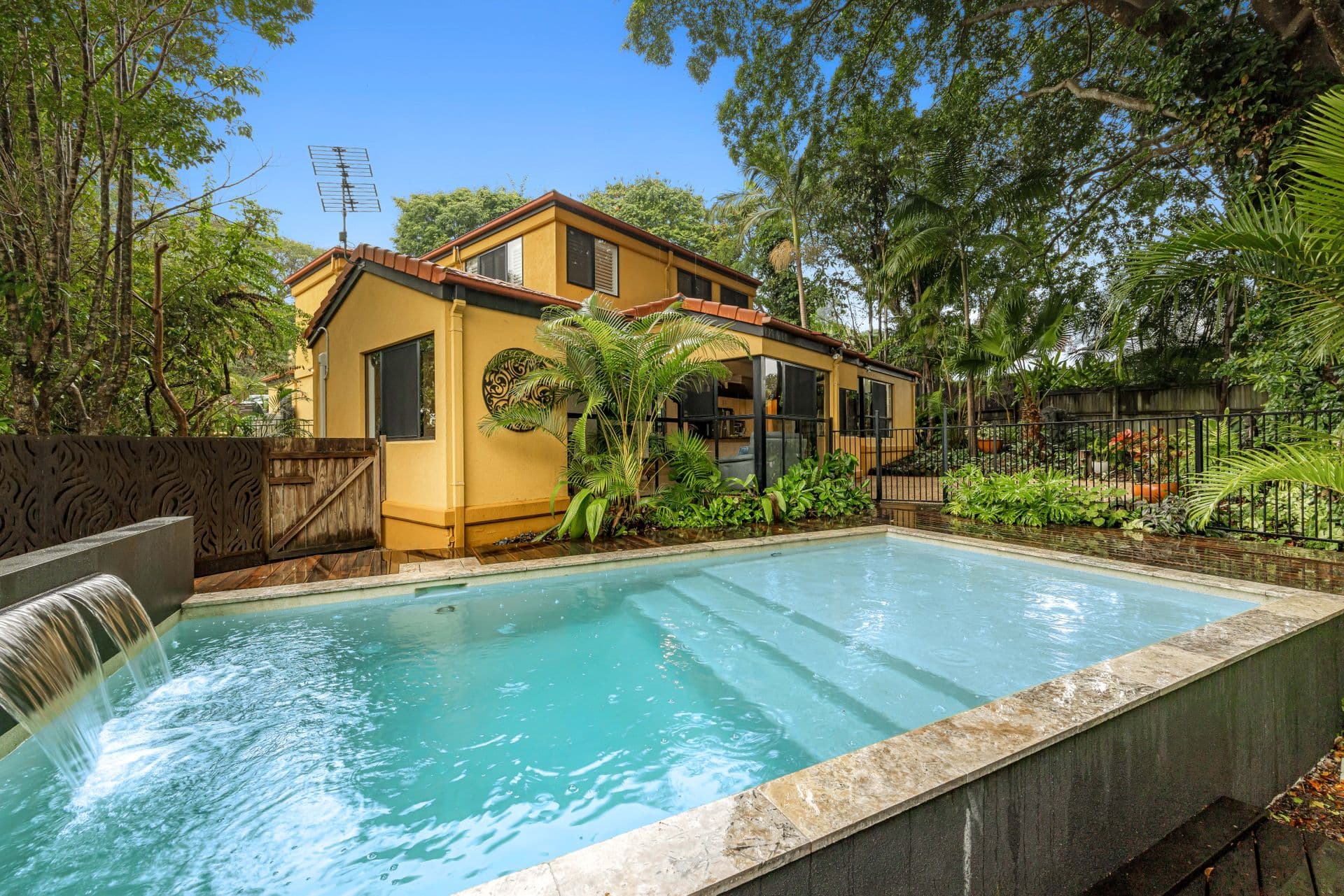 1/8 King Street, Buderim, QLD, 4556, Buderim - Thumbnail 2
