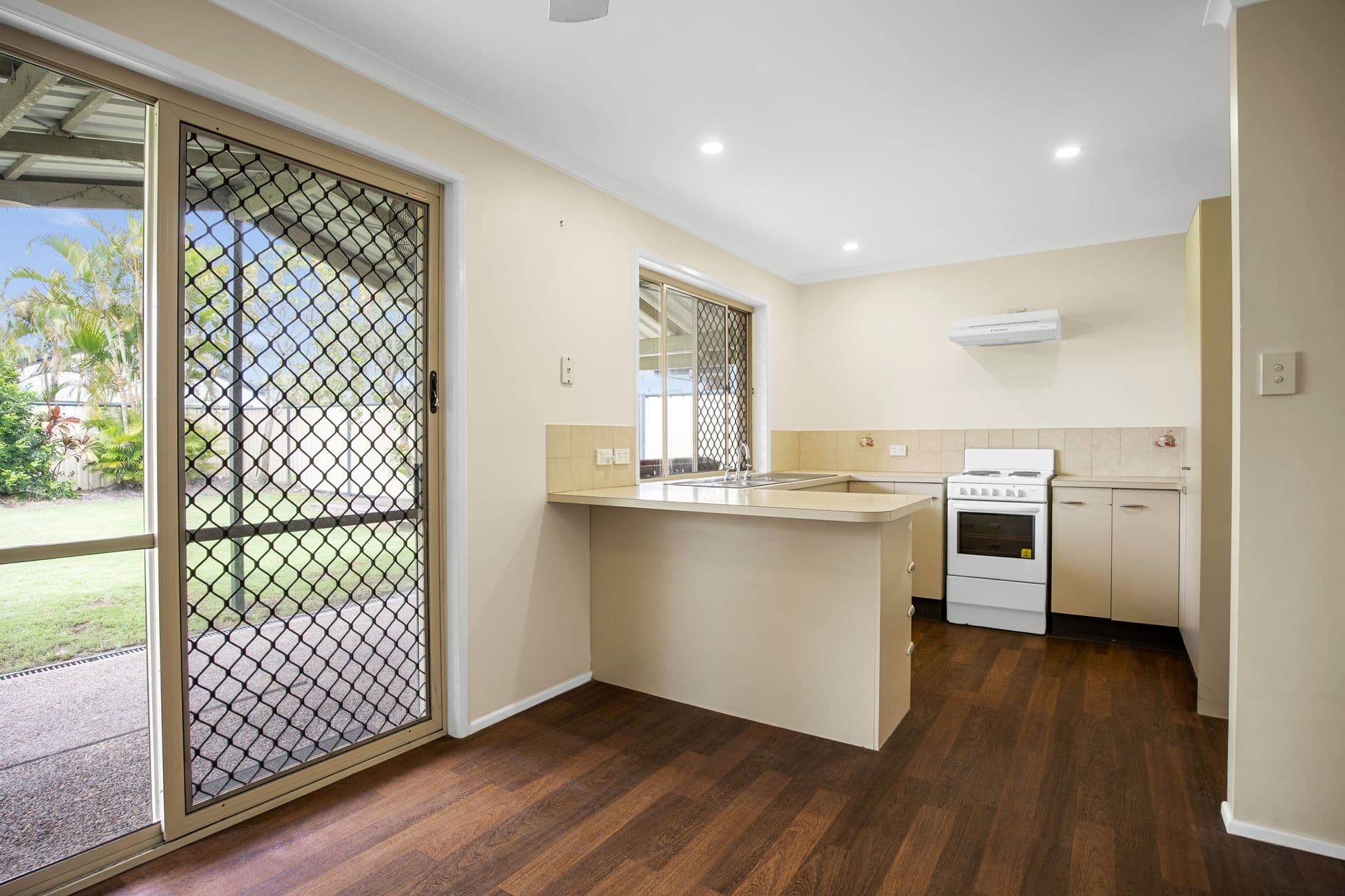 1/8 King Street, Buderim, QLD, 4556, Mountain Creek - Thumbnail 2