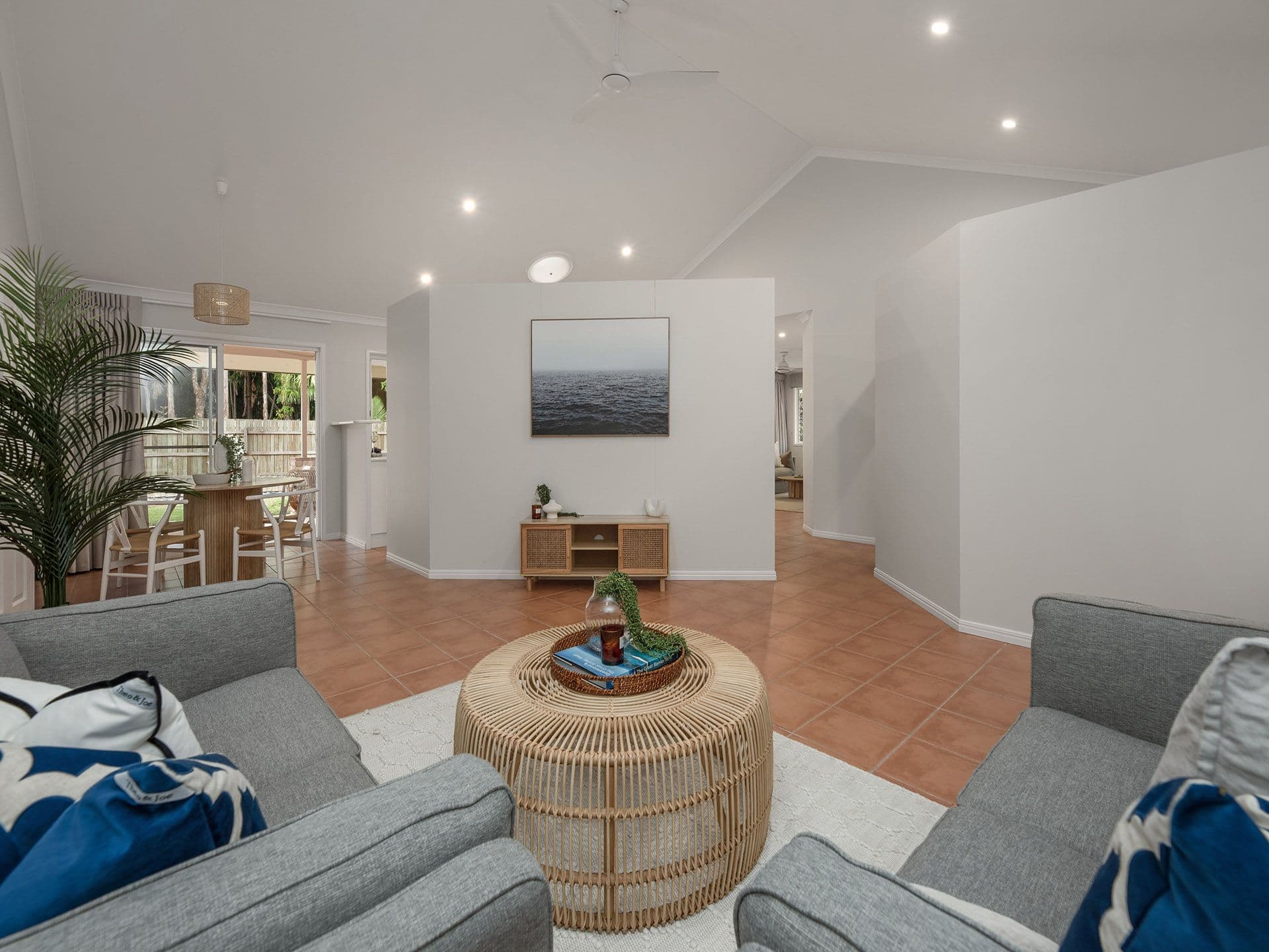 1/8 King Street, Buderim, QLD, 4556, Buderim - Thumbnail 2