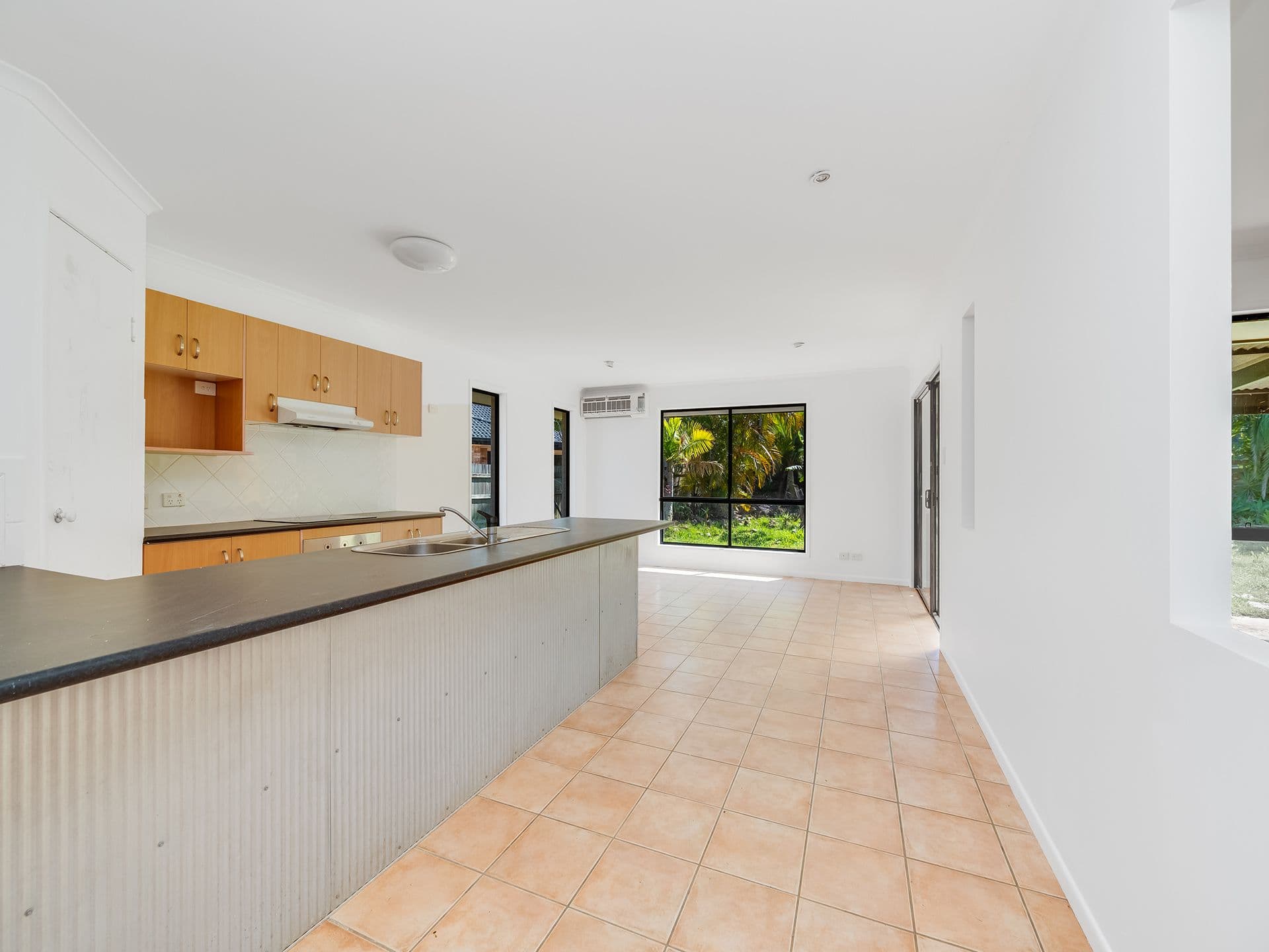 1/8 King Street, Buderim, QLD, 4556, Bli Bli - Thumbnail 2
