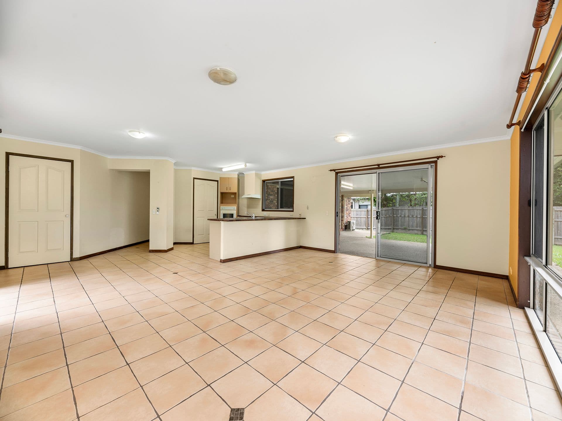 1/8 King Street, Buderim, QLD, 4556, Landsborough - Thumbnail 4