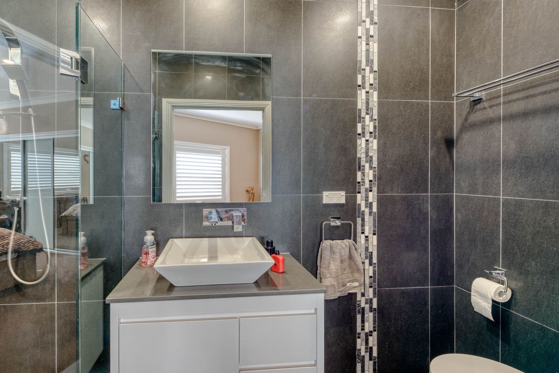 13 Close Street, Thirlmere, NSW, 2572, Thirlmere - Thumbnail 4