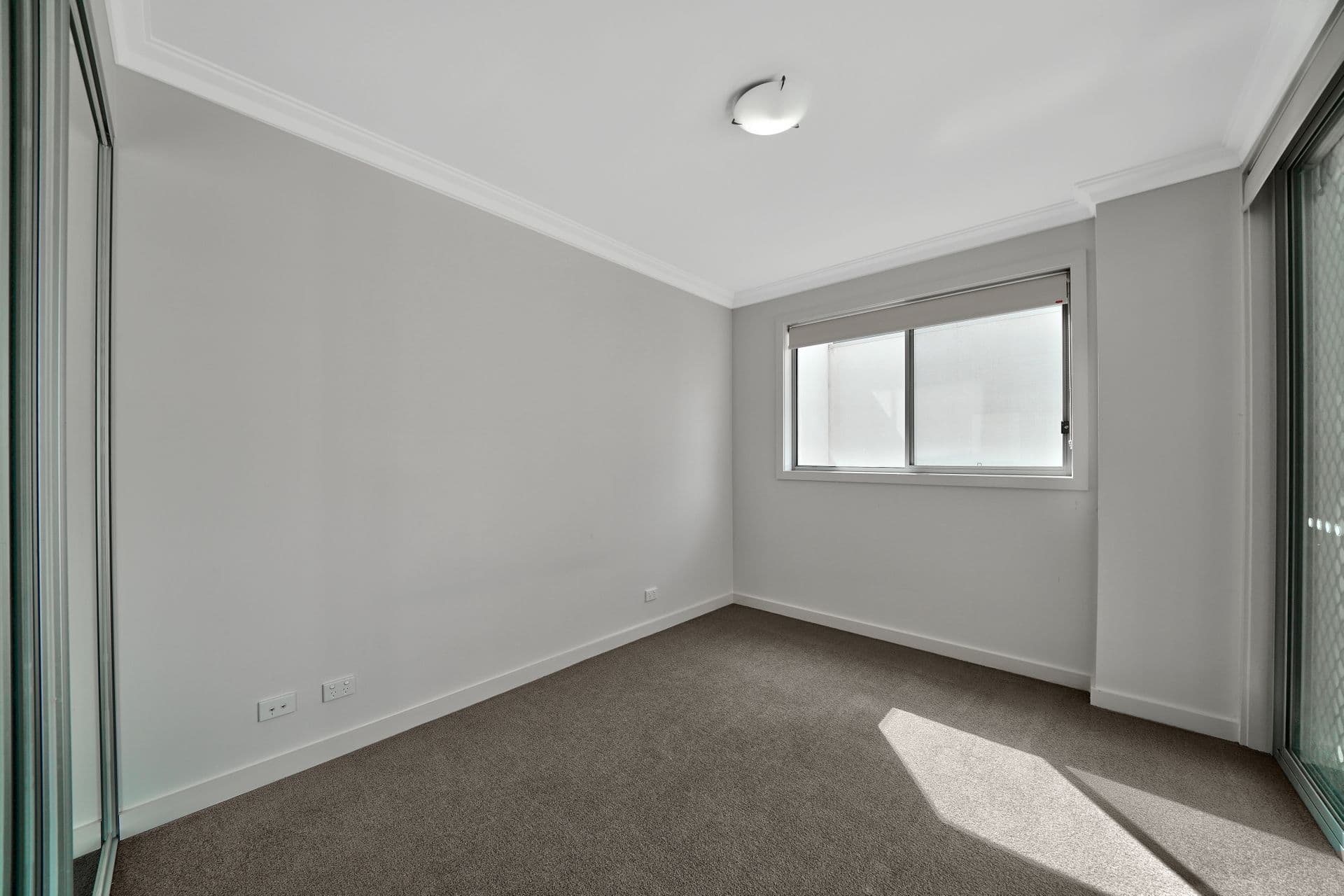10/39 Chamberlain Street, Campbelltown, NSW, 2560, Campbelltown - Thumbnail 3