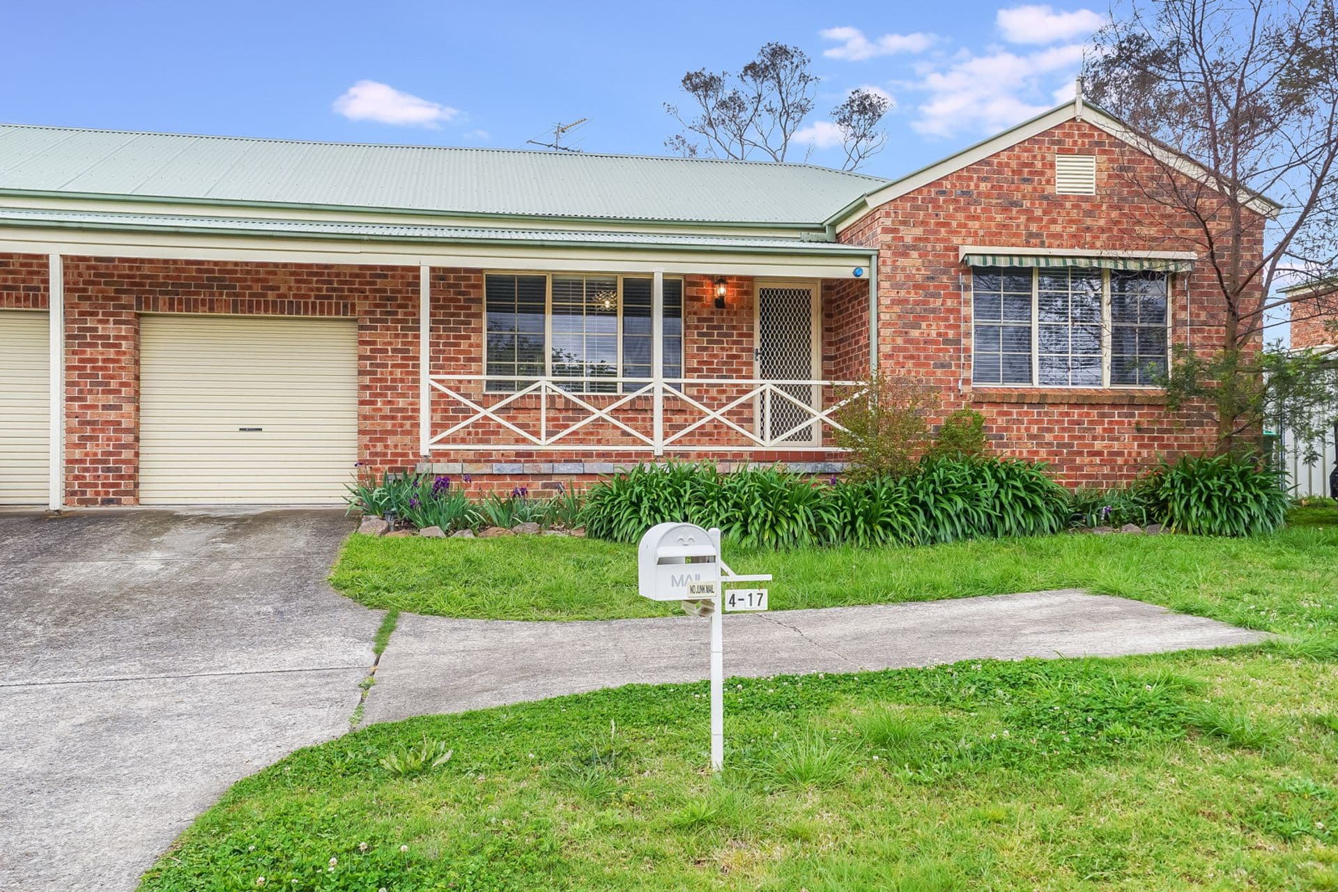 4/17 North Street, Thirlmere, NSW, 2572, Thirlmere - Thumbnail 2