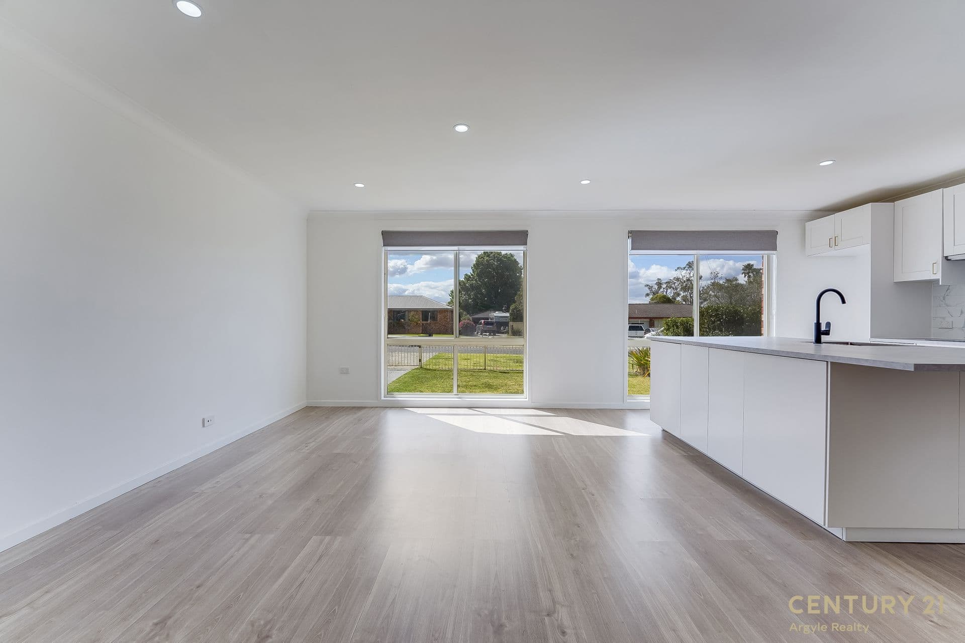 7/72-80 Argyle Street, Picton, NSW, 2571, Buxton - Thumbnail 2