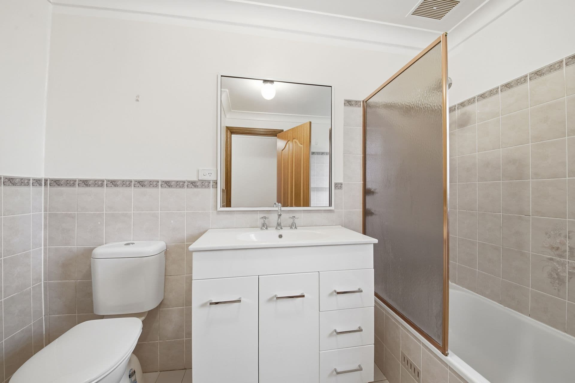 10/4 Margaret Street, Picton, NSW, 2571, Picton - Thumbnail 5