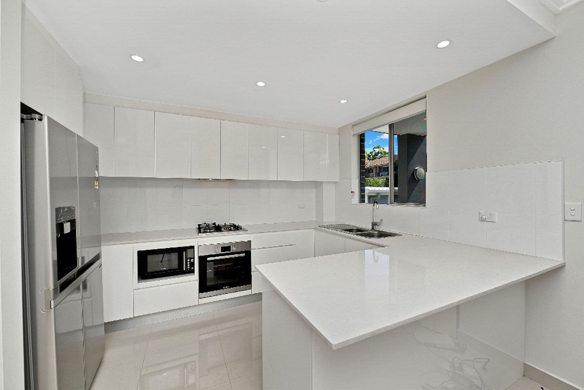 Shop 5, 115 Military Road, Neutral Bay, NSW, 2089, Merrylands - Thumbnail 3