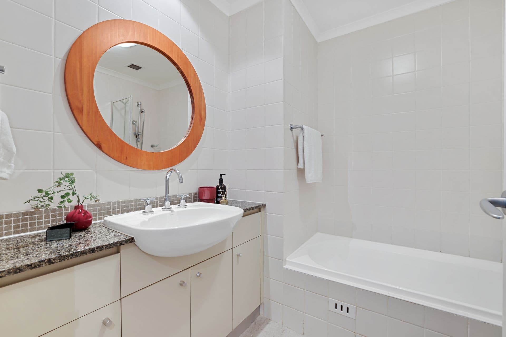 742 Geelong Road, CANADIAN VIC 3350, Canadian Property Image - Thumbnail 8