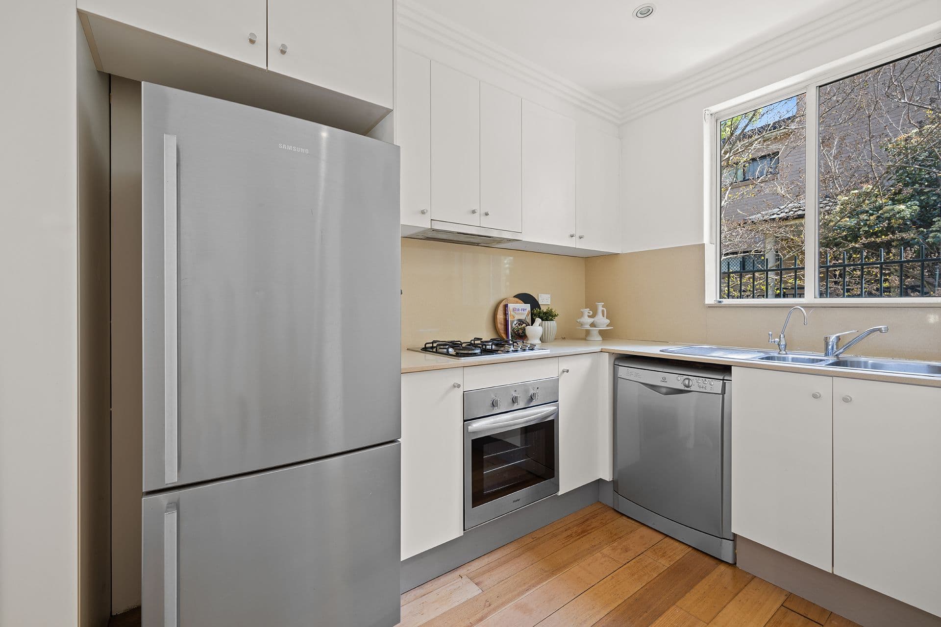 Shop 5, 115 Military Road, Neutral Bay, NSW, 2089, Silverwater - Thumbnail 3