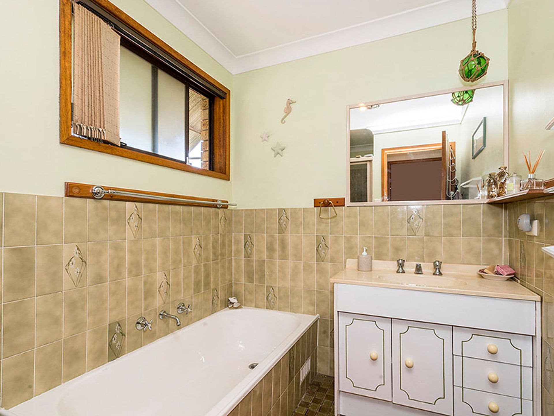 24 Haigh Close, Berkeley Vale, NSW, 2261, Berkeley Vale - Thumbnail 6