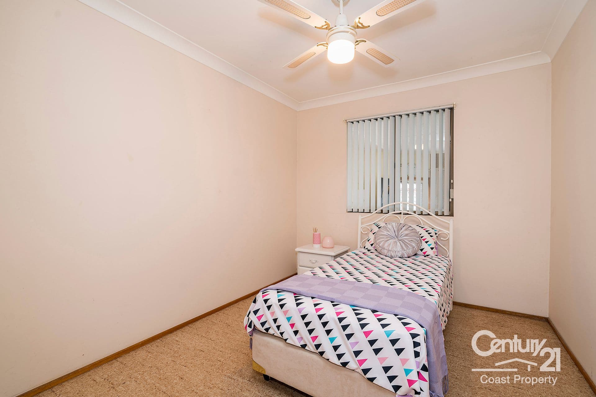 9 Kerry Crescent, Berkeley Vale, NSW, 2261, Berkeley Vale - Thumbnail 8