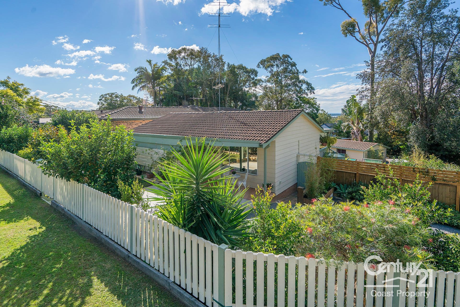23 Jeannie Crescent, Berkeley Vale, NSW, 2261, Berkeley Vale - Image 1