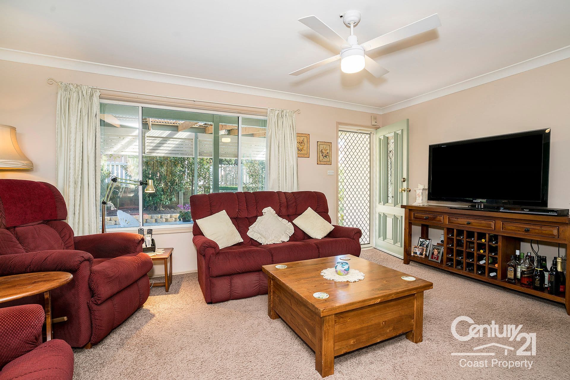 23 Jeannie Crescent, Berkeley Vale, NSW, 2261, Berkeley Vale - Thumbnail 3