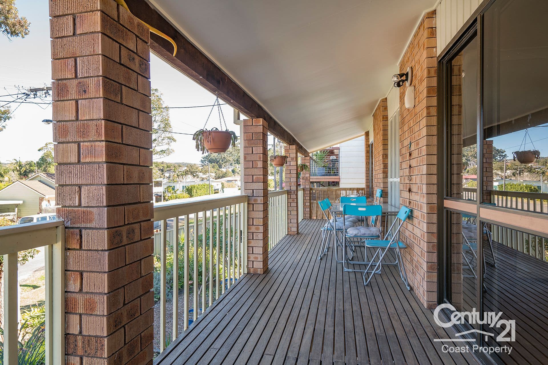 19 Elaine Avenue, Berkeley Vale, NSW, 2261, Berkeley Vale - Thumbnail 2