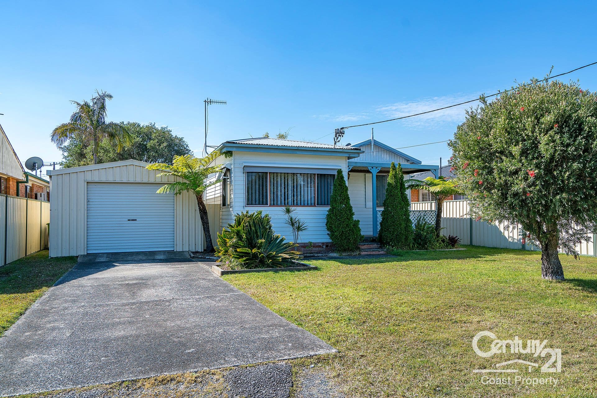 33 Shamrock Drive, Berkeley Vale, NSW, 2261, Berkeley Vale - Image 1