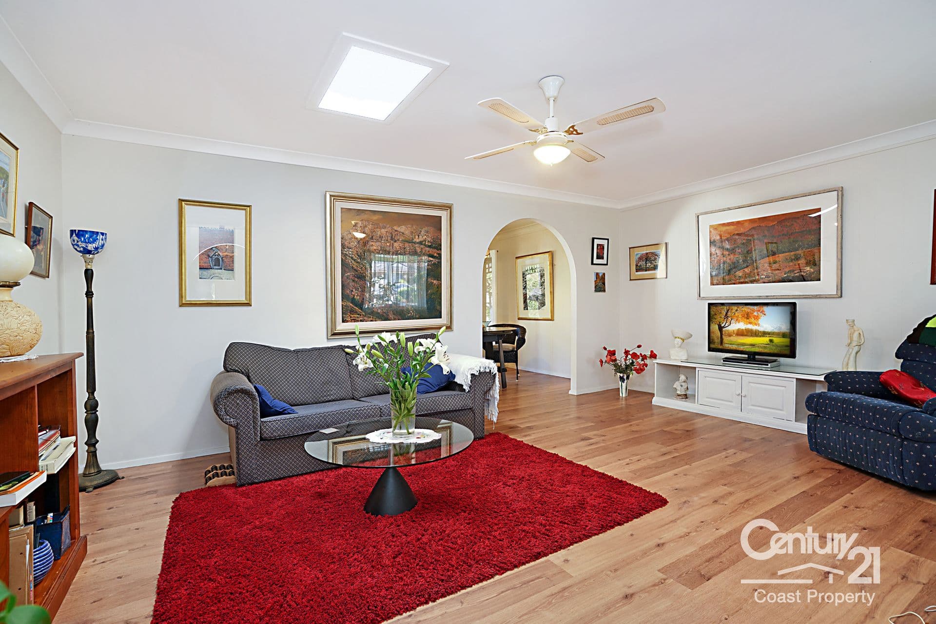 16 Kurraba Parade, Berkeley Vale, NSW, 2261, Berkeley Vale - Thumbnail 2