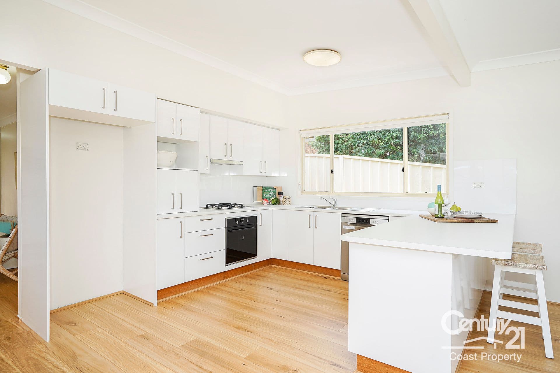 17 Morley Avenue, Bateau Bay, NSW, 2261, Bateau Bay - Thumbnail 3