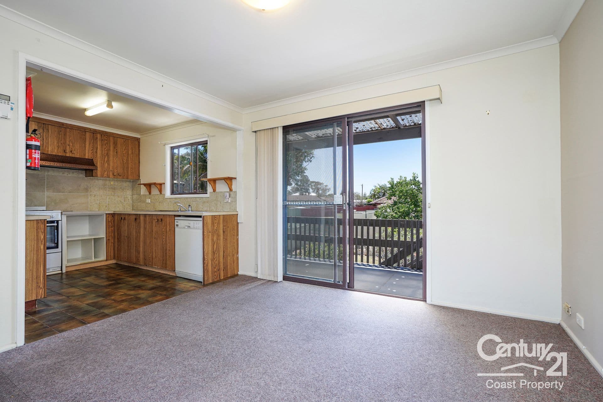 15 Platypus Road, Berkeley Vale, NSW, 2261, Berkeley Vale - Thumbnail 2