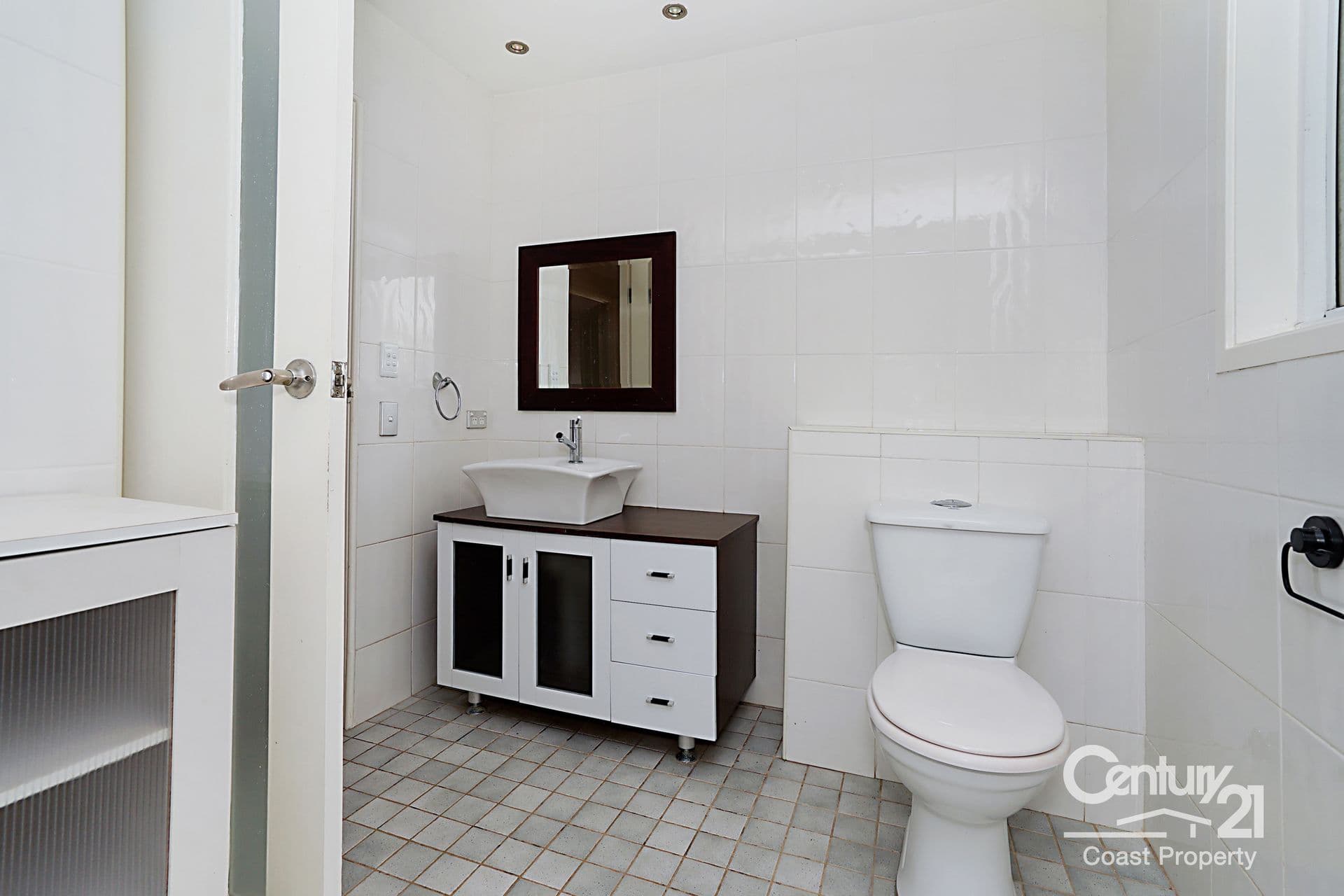 16 Cynthia Street, Bateau Bay, NSW, 2261, Bateau Bay - Thumbnail 6