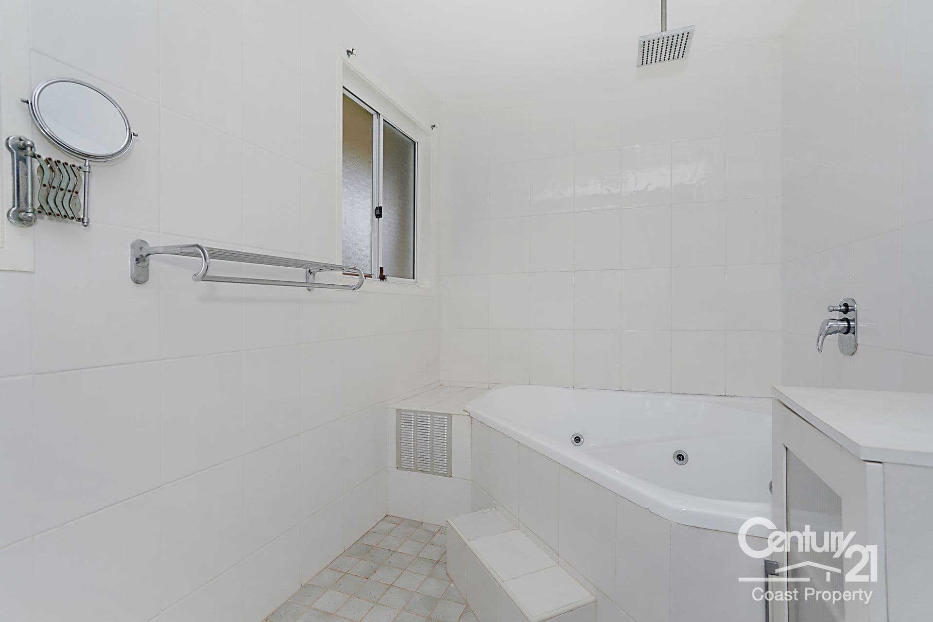 16 Cynthia Street, Bateau Bay, NSW, 2261, Bateau Bay - Thumbnail 7