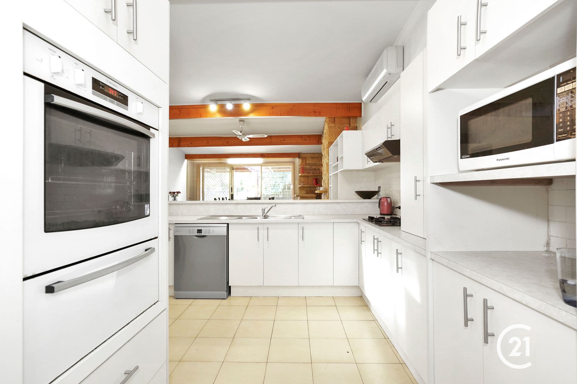 15 Aston Wilde Avenue, Chittaway Bay, NSW, 2261, Chittaway Bay - Thumbnail 4