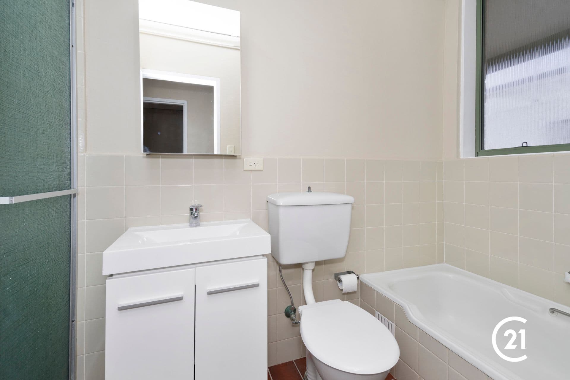 7/105 Ocean Parade, Blue Bay, NSW, 2261, Blue Bay - Thumbnail 4