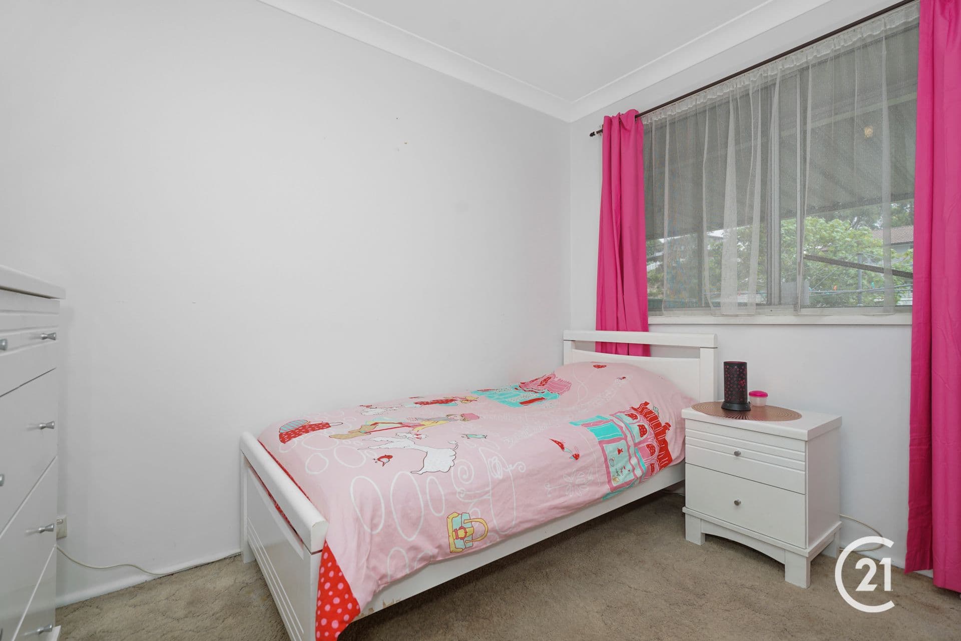 294 Lakedge Avenue, Berkeley Vale, NSW, 2261, Berkeley Vale - Thumbnail 5