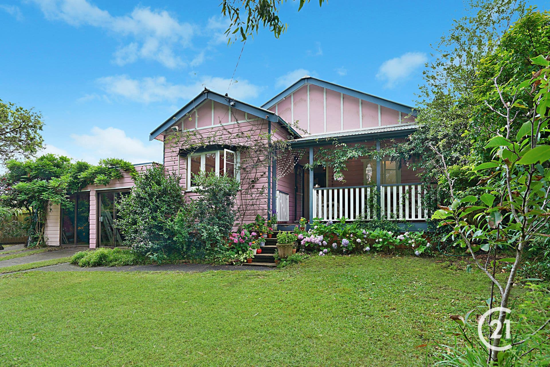 606 Coleridge Road, Bateau Bay, NSW, 2261, Bateau Bay - Image 1