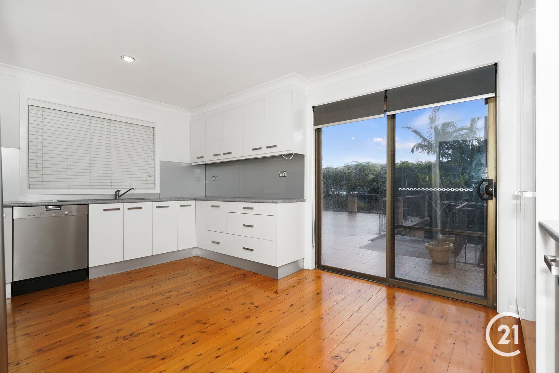 10 Echidna Street, Berkeley Vale, NSW, 2261, Berkeley Vale - Thumbnail 6