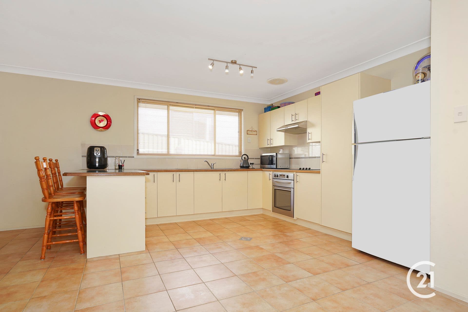 6 Henricks Road, Killarney Vale, NSW, 2261, Killarney Vale - Thumbnail 6