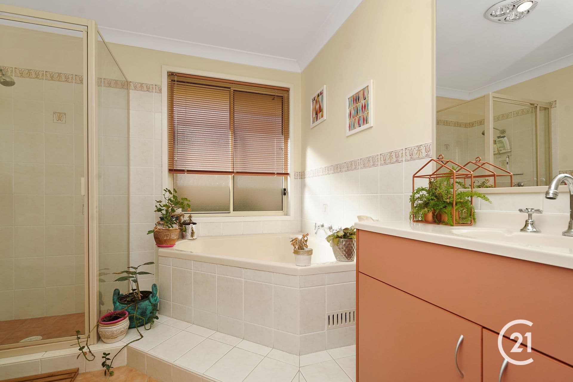 6 Henricks Road, Killarney Vale, NSW, 2261, Killarney Vale - Thumbnail 8
