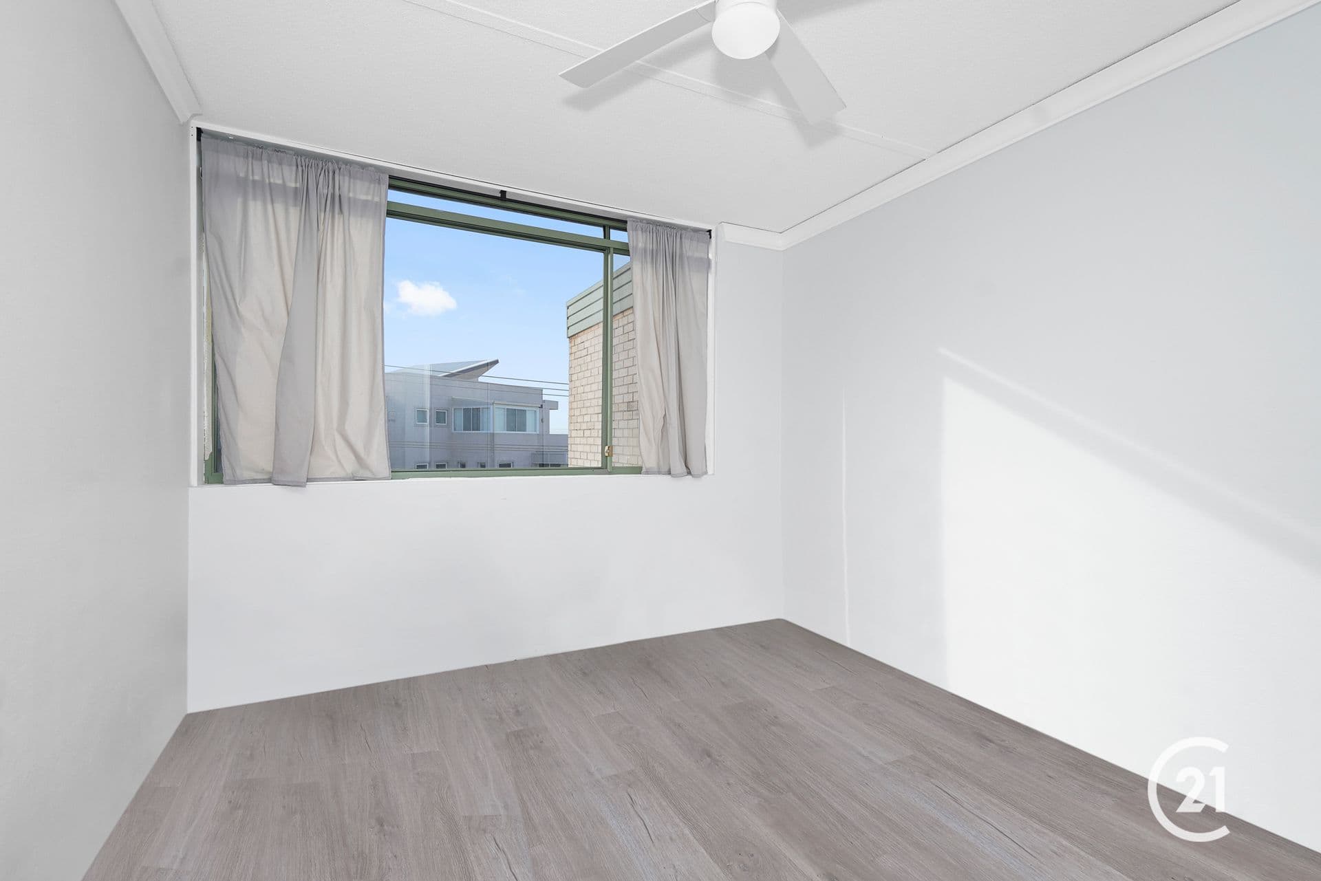 6/105 Ocean Parade, Blue Bay, NSW, 2261, Blue Bay - Thumbnail 4