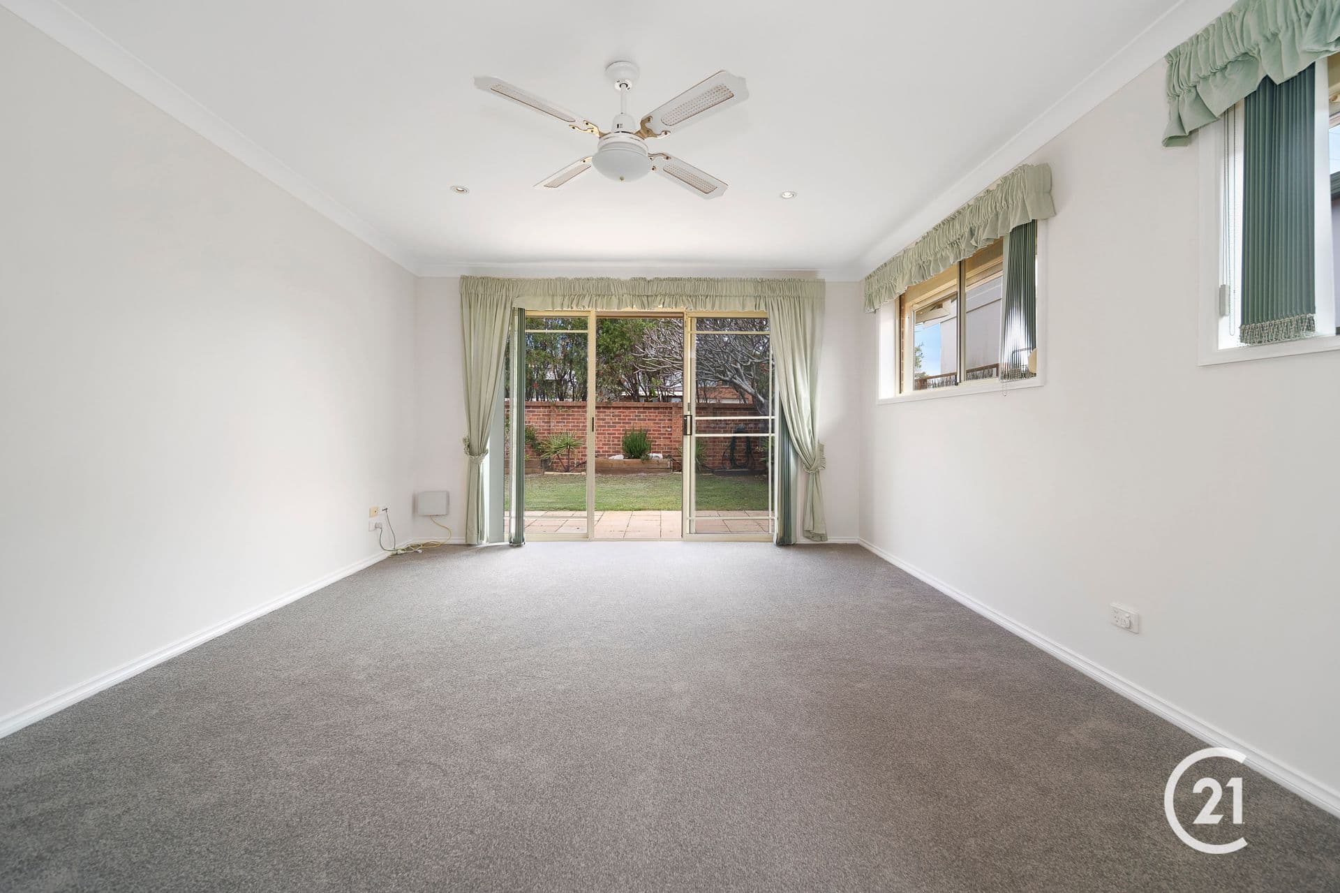 14 Yeddenba Avenue, Blue Bay, NSW, 2261, Blue Bay - Thumbnail 5