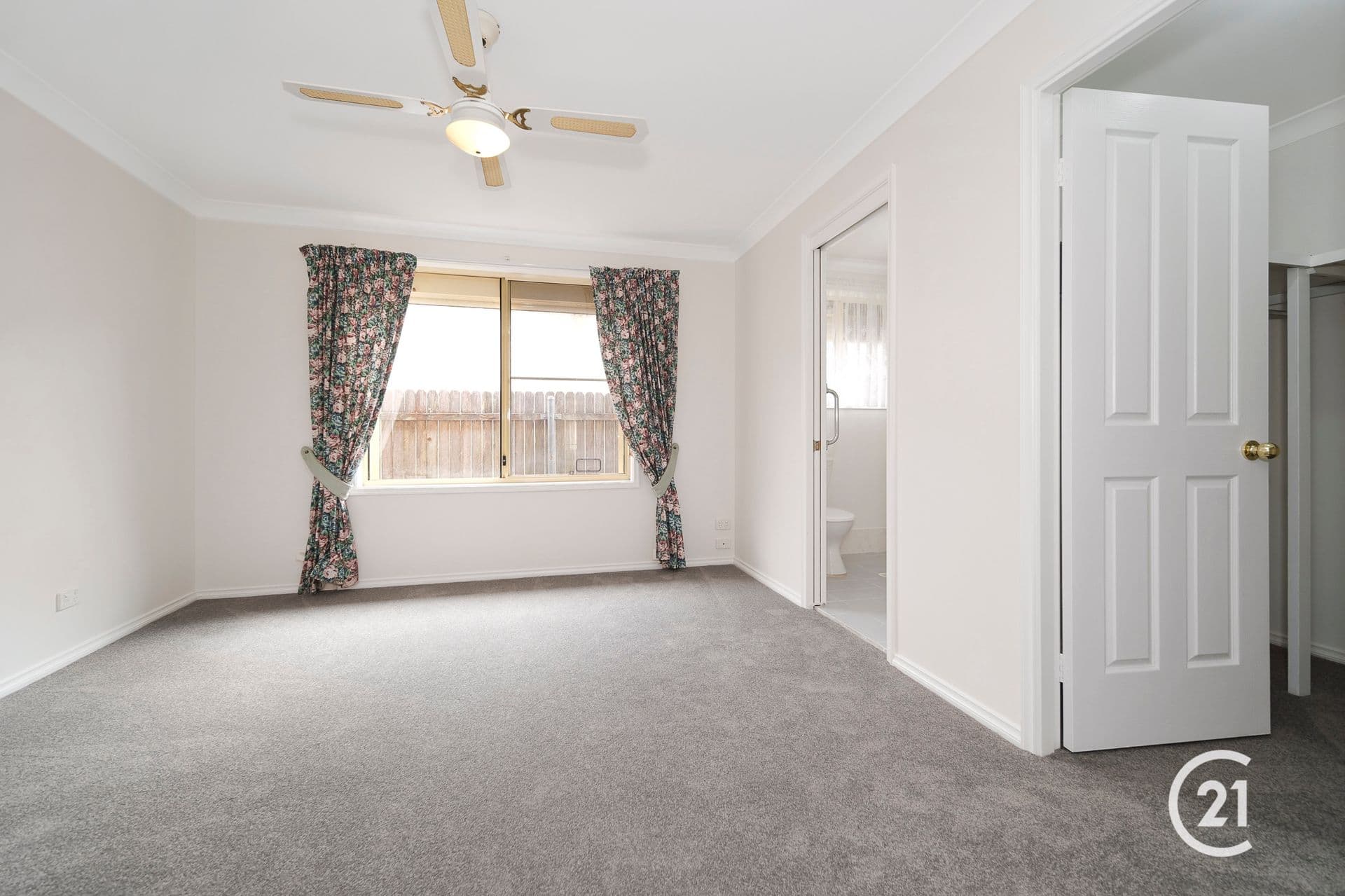 14 Yeddenba Avenue, Blue Bay, NSW, 2261, Blue Bay - Thumbnail 7